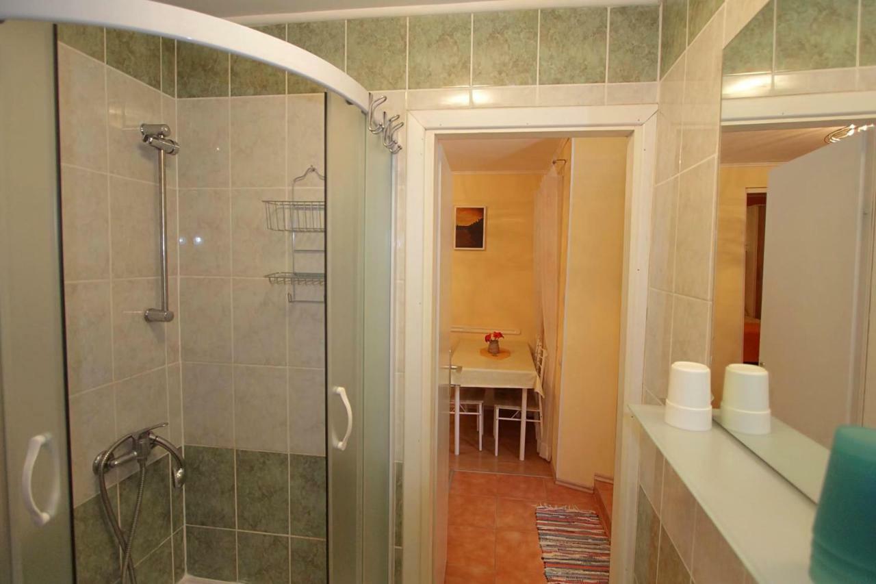 Apartment Tancabel Ловран Екстер'єр фото