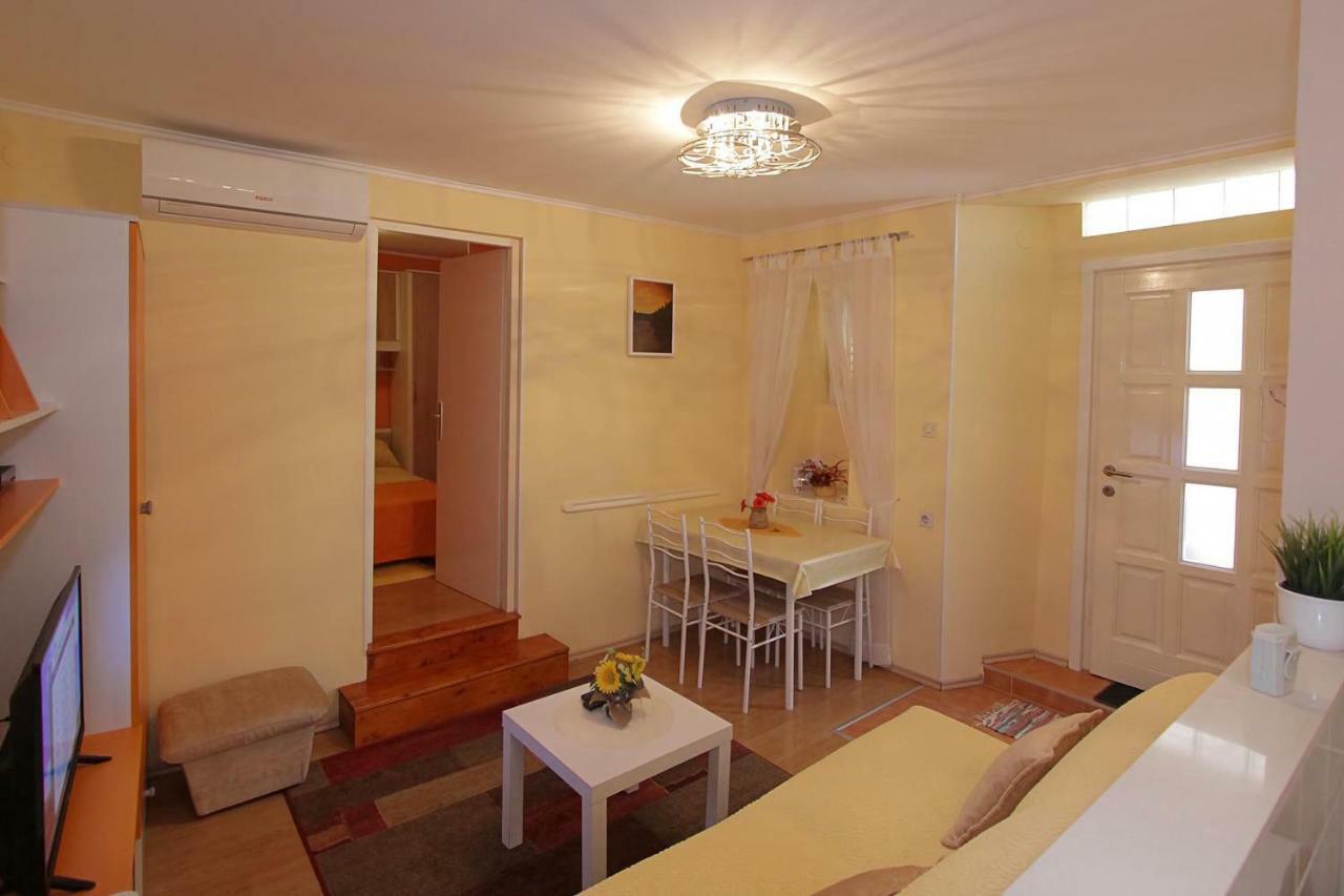 Apartment Tancabel Ловран Екстер'єр фото